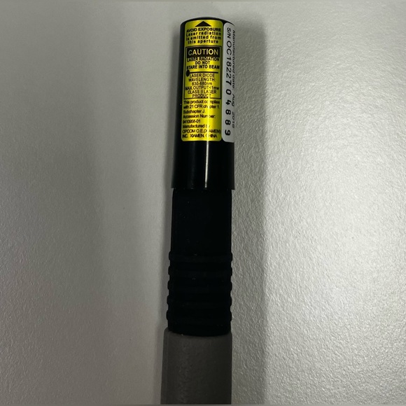 Quartet Classic Comfort Class 2 Laser Pointer - Graphite Gray - Picture 4 of 7